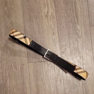 Burberry Tan and Black Womens Belt